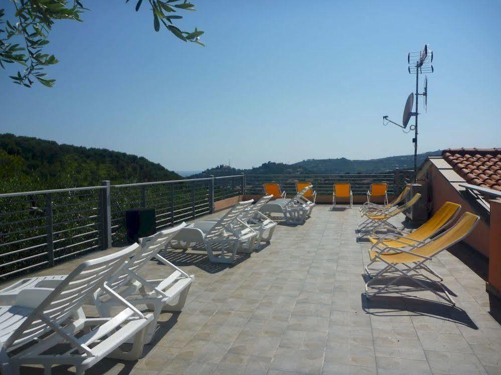 Villaggio Rta Borgoverde อิมเปรีอา ภายนอก รูปภาพ